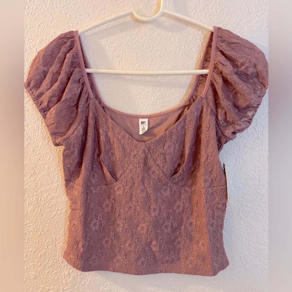 NWT. BP brand from Nordstrom. Pink Lace Women's Top Shirt Blouse Crop. Sz Small.